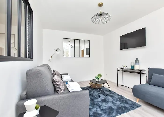 Authentic - 1br-4p - La 아파트